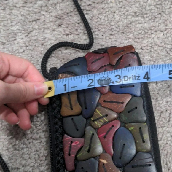 Button Mosaic Shoulder bag - Picture 6 of 7